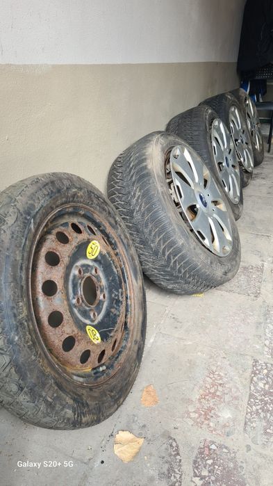 Sprzedam Opony zimowe na Felgach plus Dojazdówka Gratis Mondeo mk4