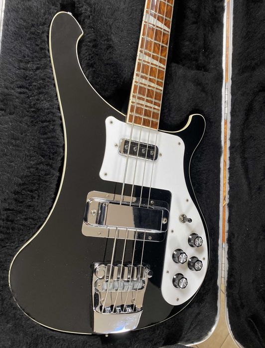 gitara basowa Rickenbacker 4003
