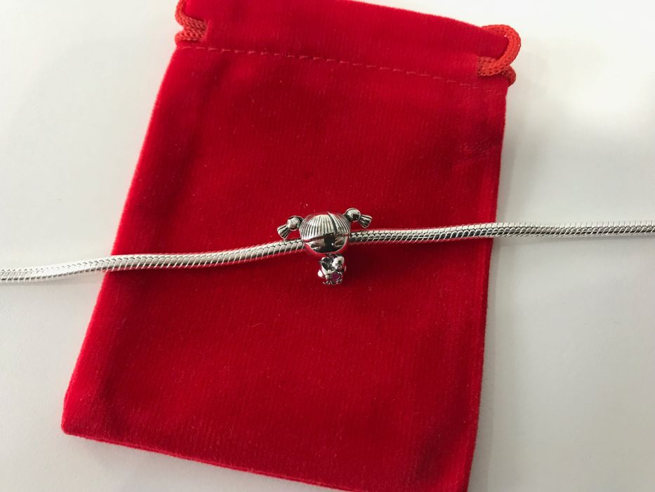 Conta Menina Pandora em Prata de Lei 925 Novo!