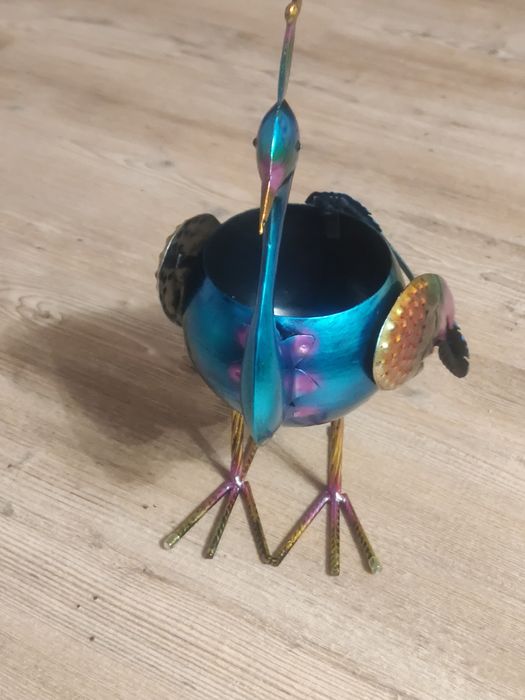 Osłona na doniczkę, kwiat w kształcie Pawia.  Metalowy Paw