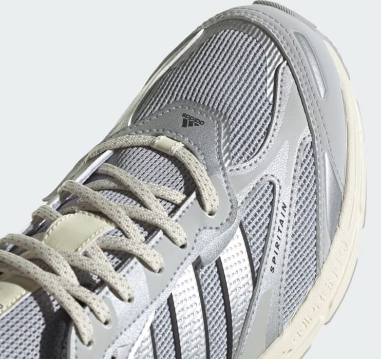 Чоловічі оригінальні кросівки Adidas Spiritain 2000