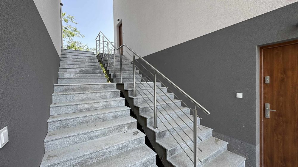 Balustrady ze stali nierdzewnej zabezpieczenia okienne