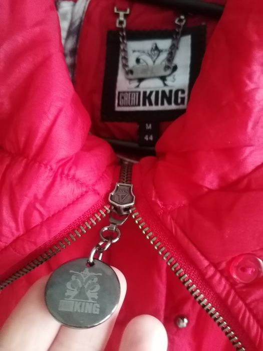 Kurtka Great King czerwona piękna