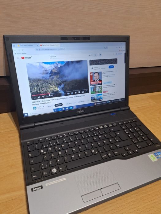 Laptop Fujitsu bateria trzyma ponad 2godziny