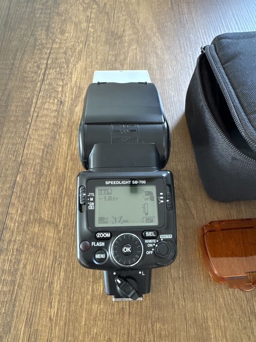 Nikon speedlight sb 700