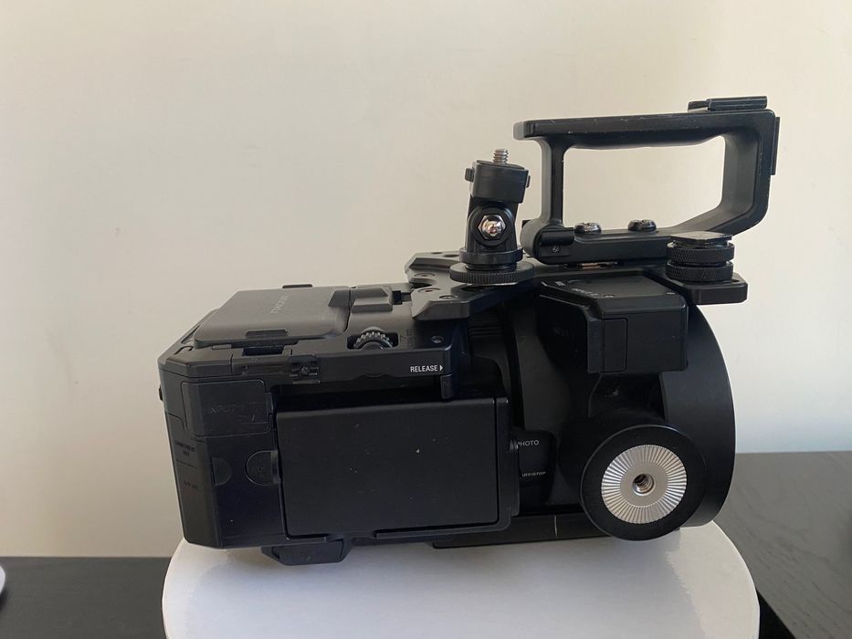 Câmera de filmar profissional Sony FS700 R