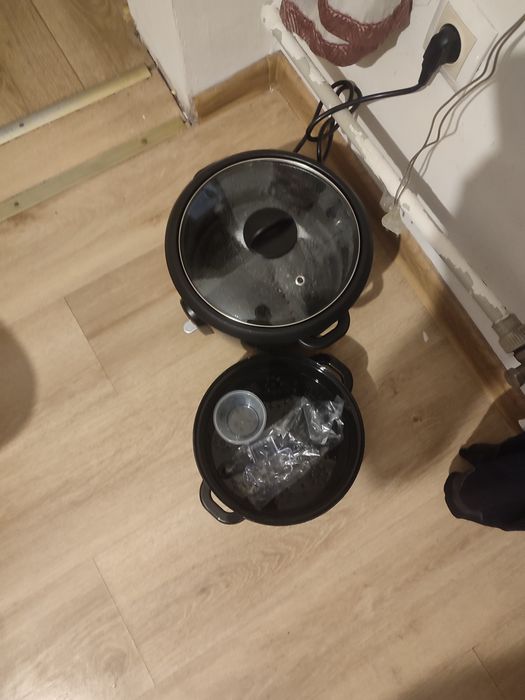 Продам електричний рисоварка Tefal Classic 2 RK103811