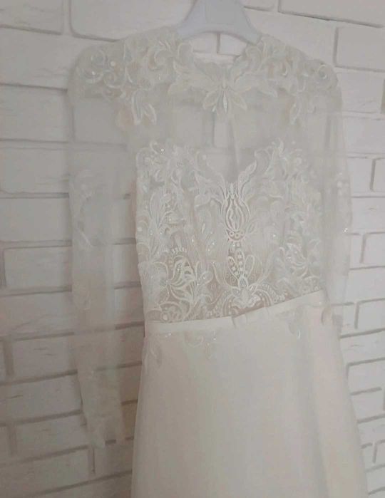Elegancka suknia ślubna r.38