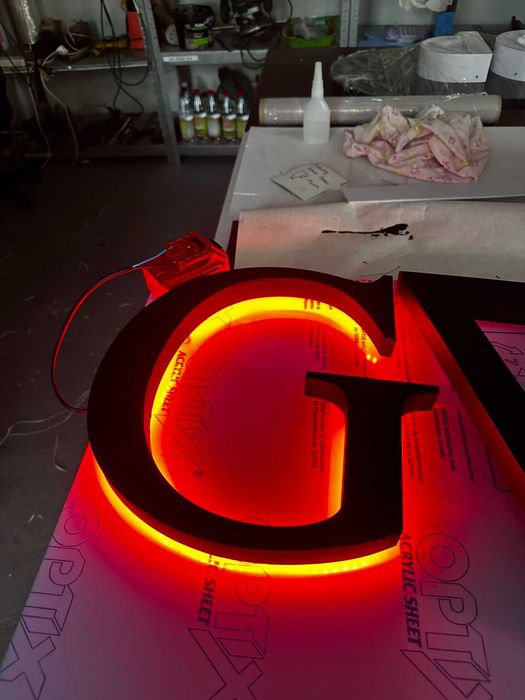 Зовнішня реклама. Під ключ Об’ємні літери Лайтбокси. Друк Банерів