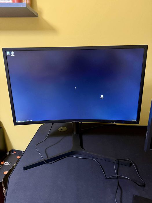 Samsung LC27HG70 27" LED QuadHD 144Hz Curvo