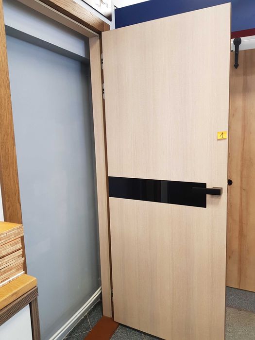 Drzwi wewnętrzne dębowe CAL HORYZONTAL 03