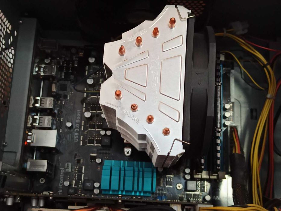 Продам системный блок .