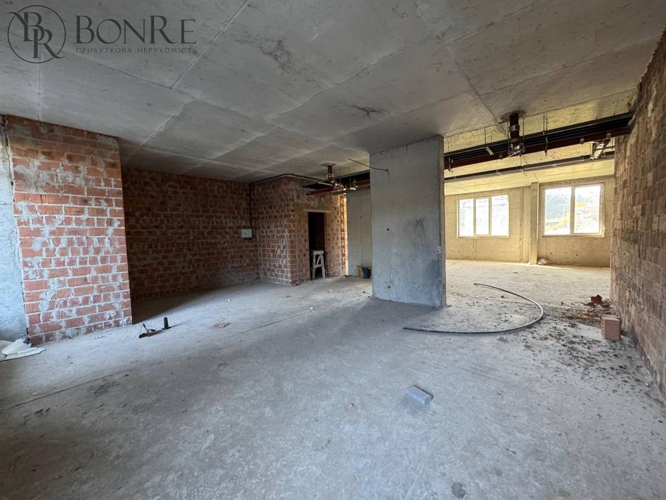 Продаж, Фасад, Торове, Метрологічна, 125,10м2.