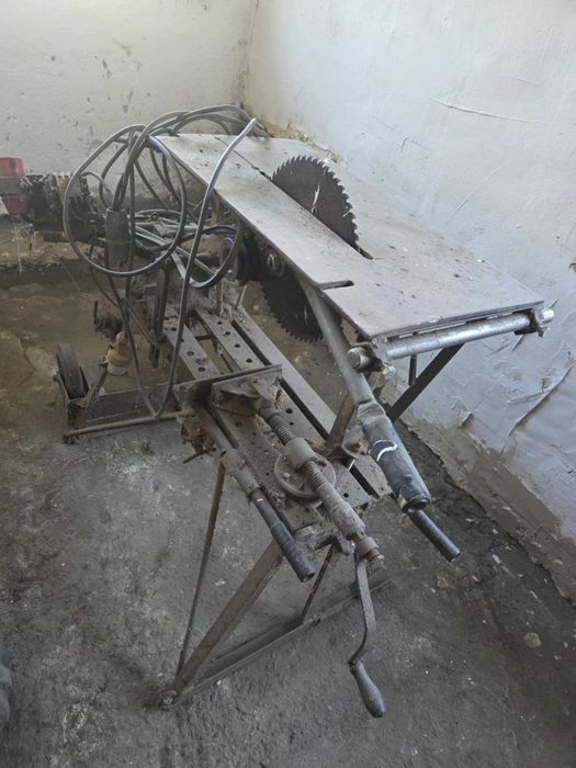 Sprzedam solidną i niezawodną cyrkularkę + GRATISY!