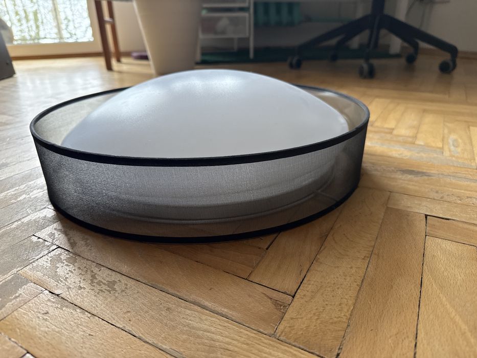 Czarna lampa plafon sufitowa