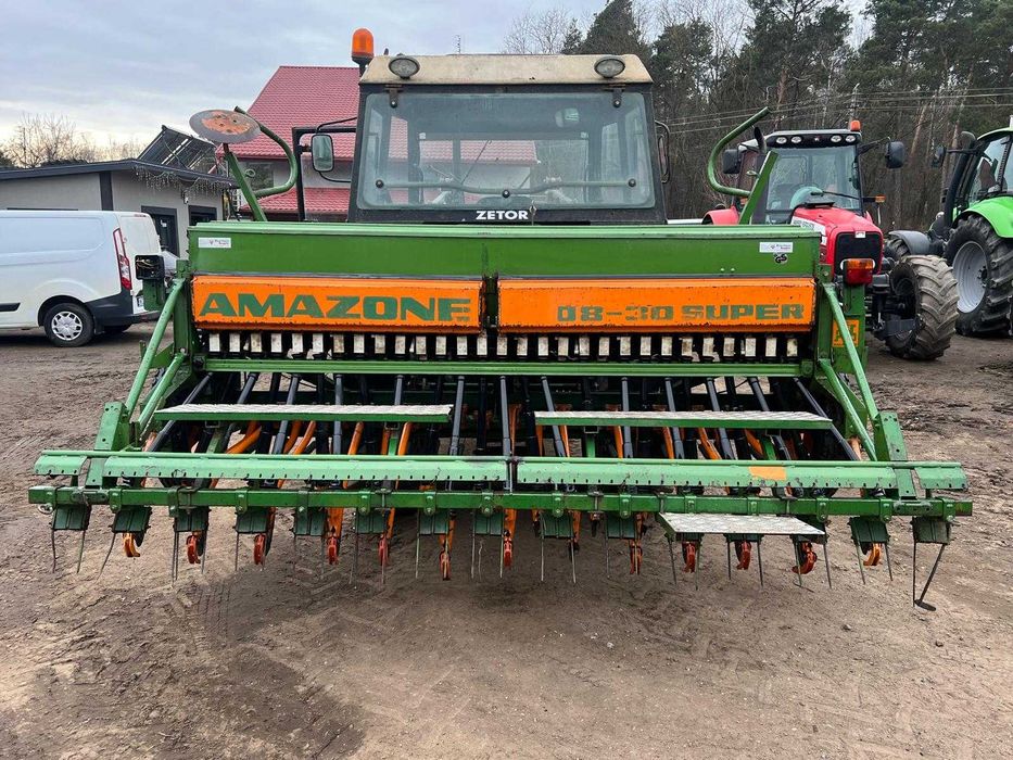 Siewnik zbożowy Amazone D8-30 Super