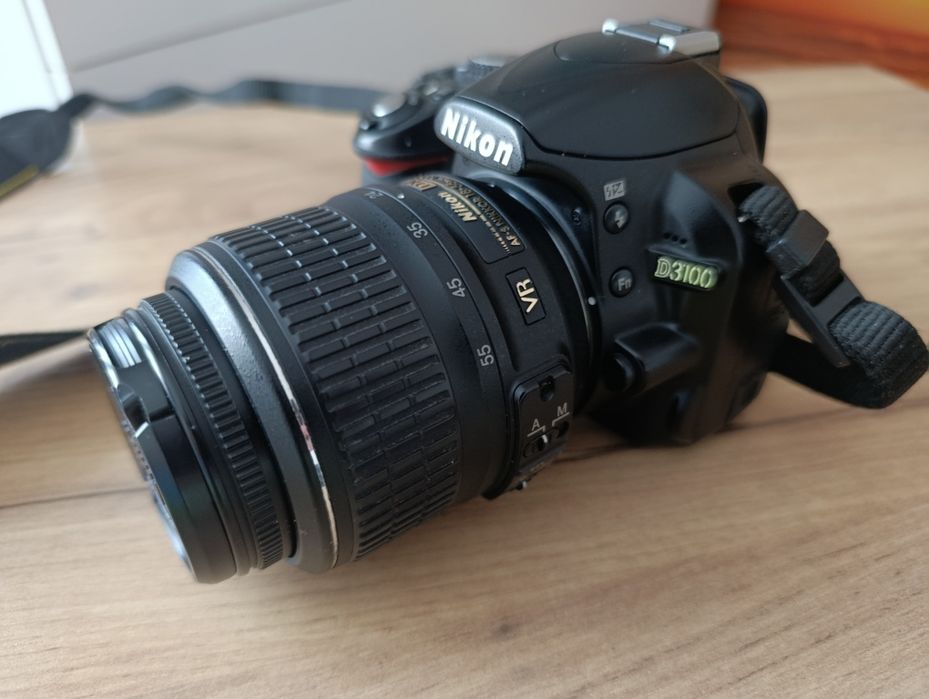 Aparat NIKON D3100