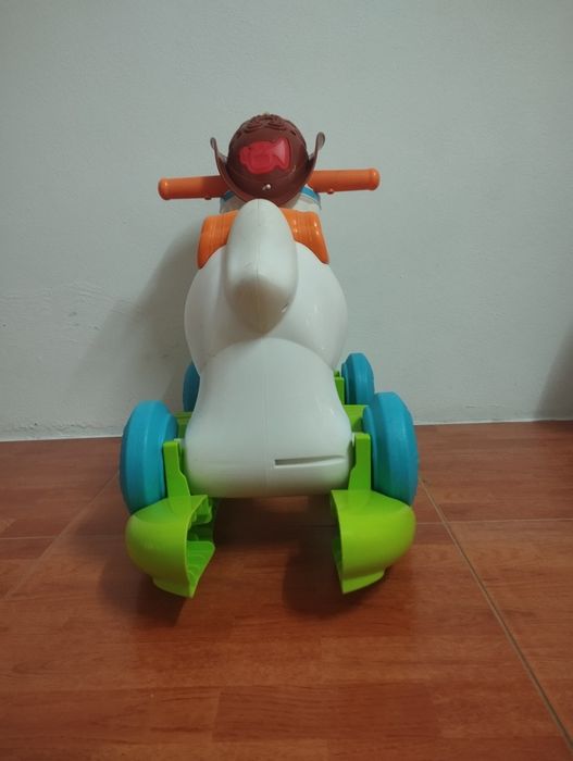 Cavalo de baloiço baby rodeo