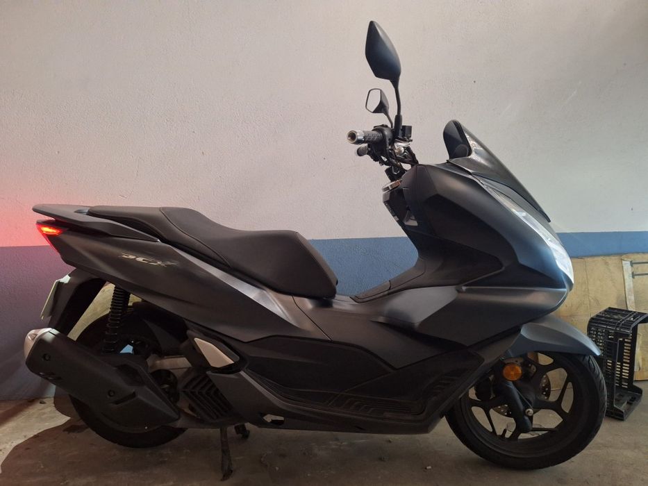 Honda PCX 2021 125  impecável