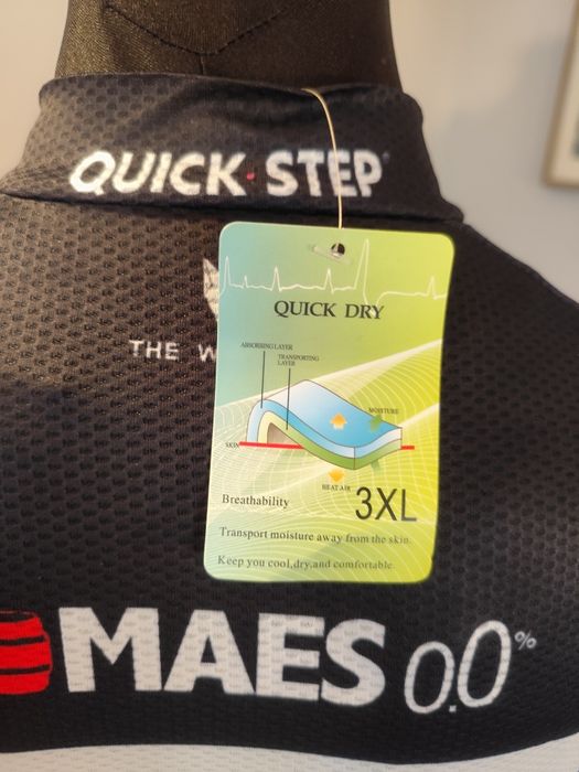 Nowa koszulka kolarska Soudal Quick-Step fajna na rower rowerowa