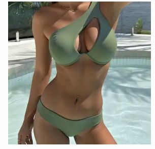 Купальники жіночі, дивіться фото