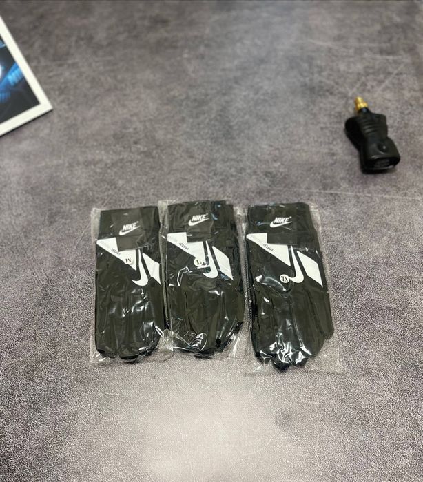 рукавиці найк  зимові