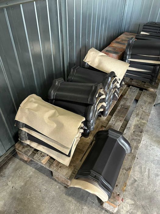 Gąsiory dachowe ANGOBA kolor ANTRACYT