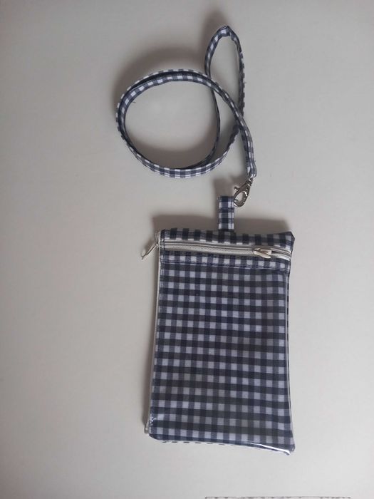 Bolsas plastificadas para telemóvel