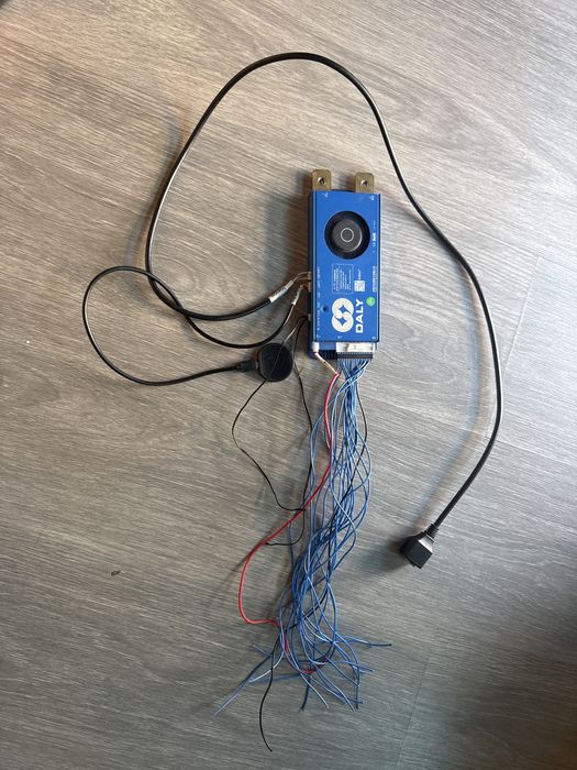 BMS DALY 8-17S 200AH  solar