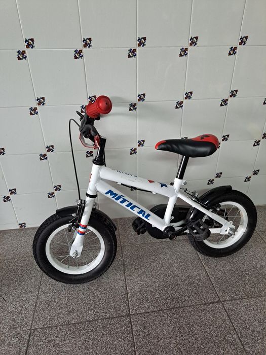 Bicicleta  com rodinhas