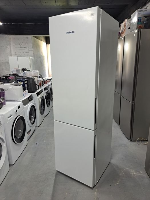 Німецький преміальний холодильник Miele fd8743 NoFrost А+++ Гарантія