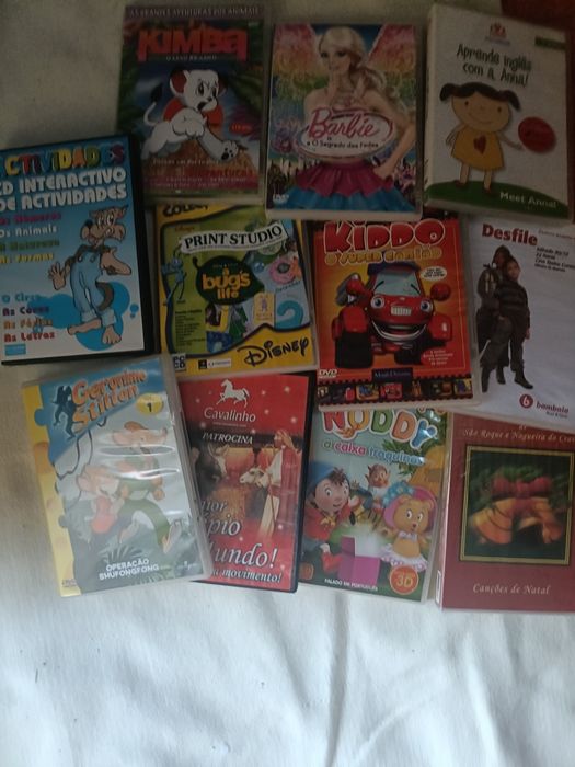 materiais infantis  dvds 
– tudo por 20€