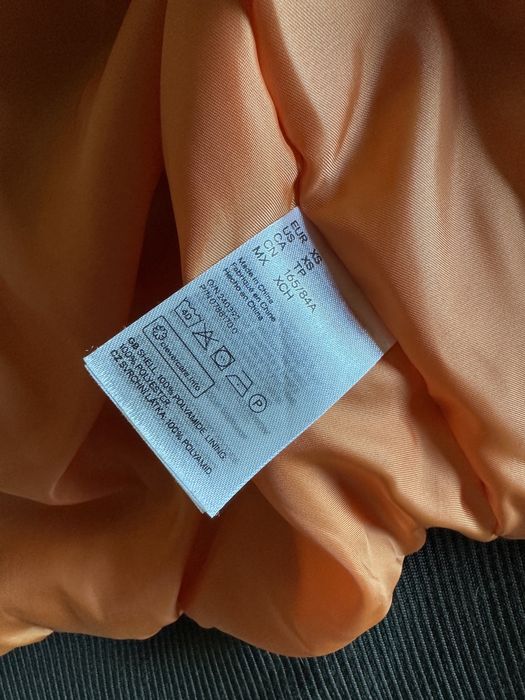 Зелений Бомбер H&M