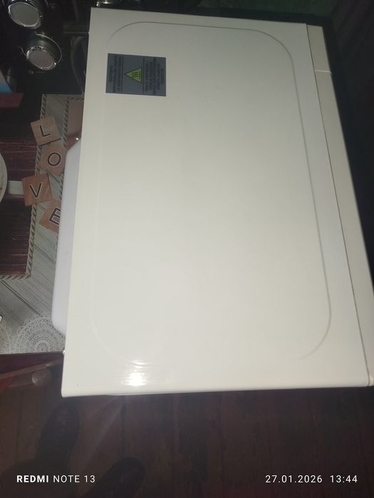 Продам микроволновку+полочка для микроволновки,цена за все!