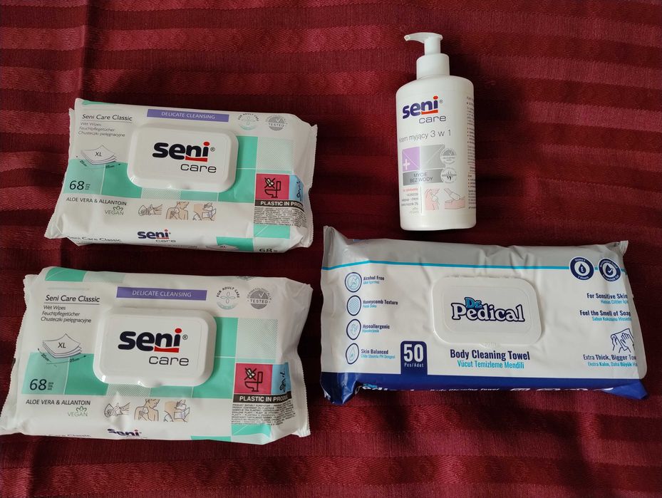 Chusteczki nawilżane Lulilu Aloe Care, Chusteczki pielęgnacyjne Seni Care Classic 20x25 cm, Krem myjący 3 w 1 Seni Care.