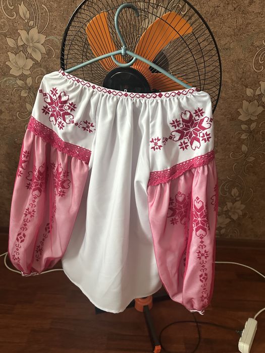 Блузка вишиванка