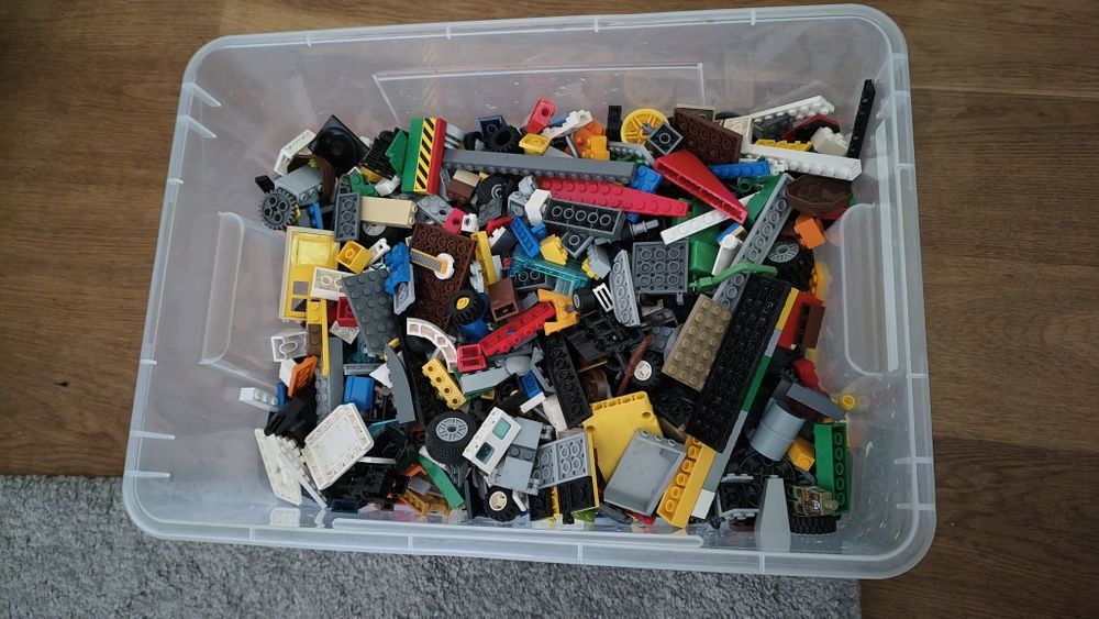 Pudełko klocków LEGO