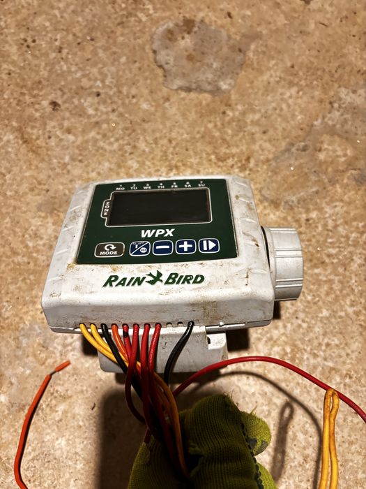 Programador para eletroválvula 4 zonas 9 v Rain Bird WPX4