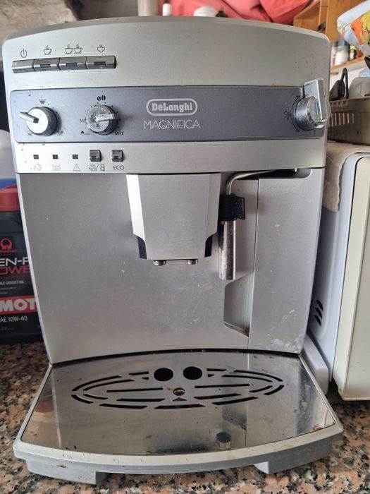 Maquina cafe delonghi
