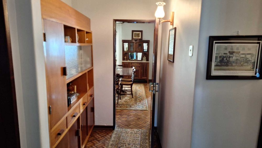 Moradia Independente no centro de Alpiarça - Oportunidade de negócio