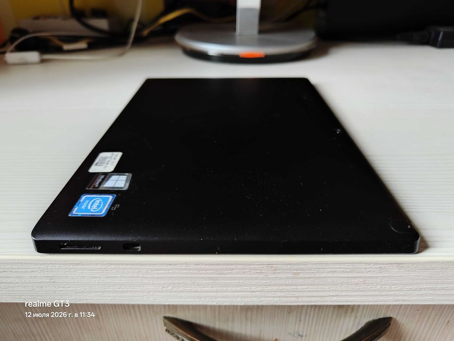 Продам планшет Lenovo Tablet 10 8/128 Black (20L4S06M00)