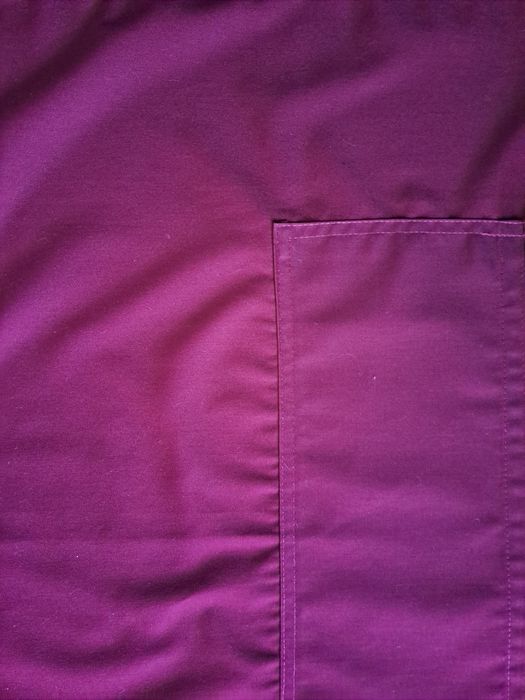 Fartuszek zapaska z nadrukiem i kieszonką