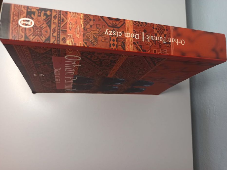 Książka Dom ciszy Orhan Pamuk