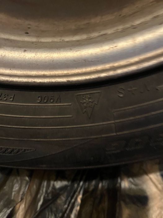 Колеса до БМВ з титанами зима