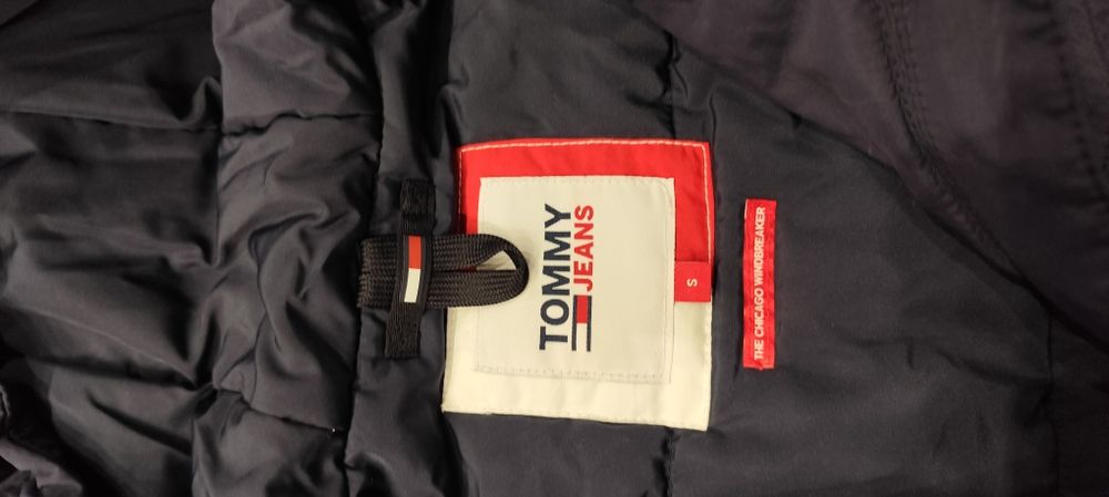 Kurtką Tommy Hilfiger