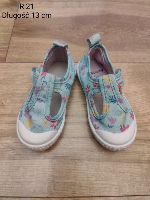 Buty dla dziewczynki r 21