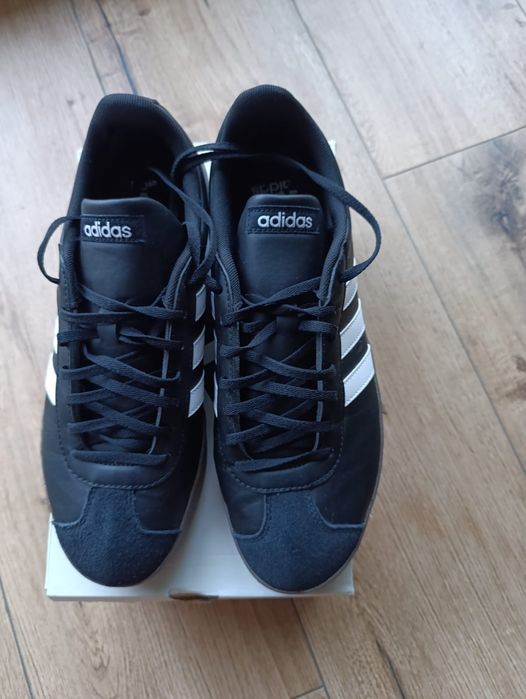 Męskie buty adidas vl court base id3712 r.44