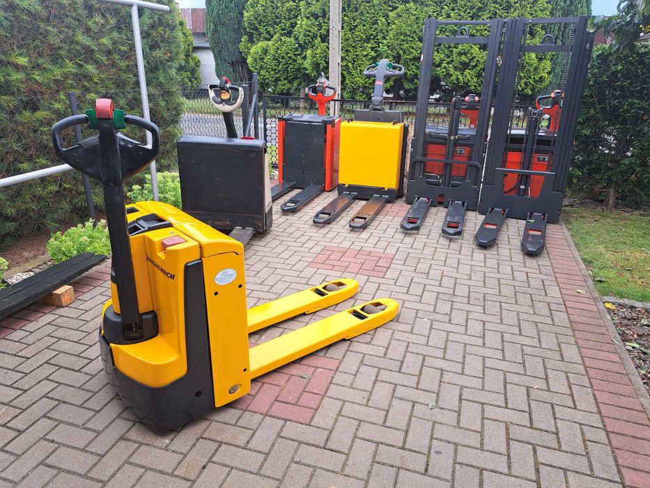 Wózek paletowy, paleciak elektryczny niemieckiej firmy JUNGHEINRICH: