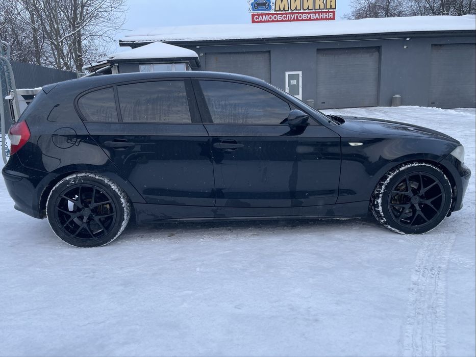 BMW 2.0 дизель 2005 рік