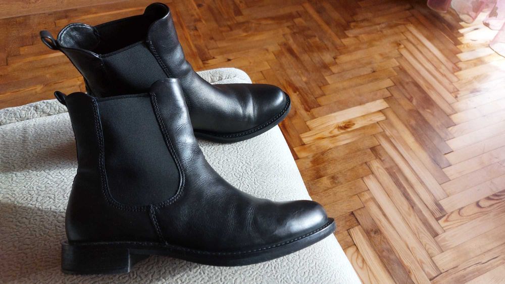 Чоботи Ecco демісезонні.